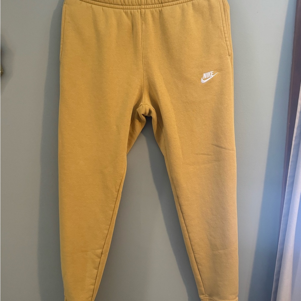 Nike Men's Mustard Fleece Joggers